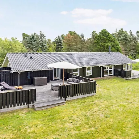 7 Person In Jerup-by Traum * Jerup